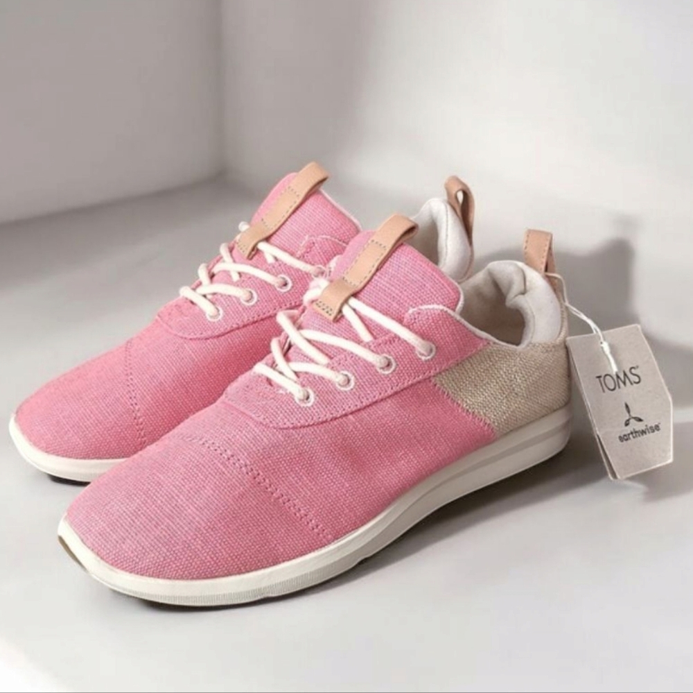 NWT TOMS Earthwise Sneakers In Tea Pink/ Natural Size Woman's 7.5